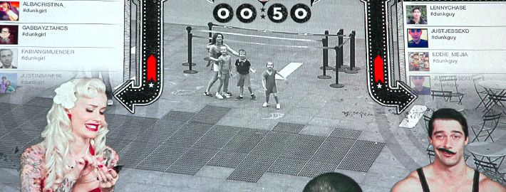 TimeSquare, la Guyot's family sur écran géant!